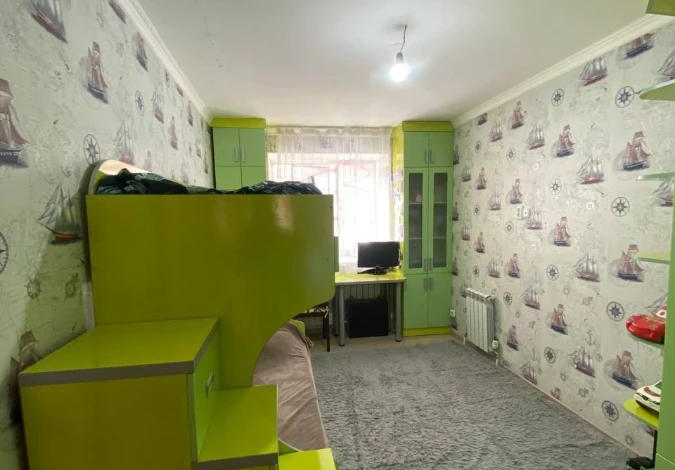 2-комнатная квартира, 50 м², 1/9 этаж, Ермек Серикбаев 41