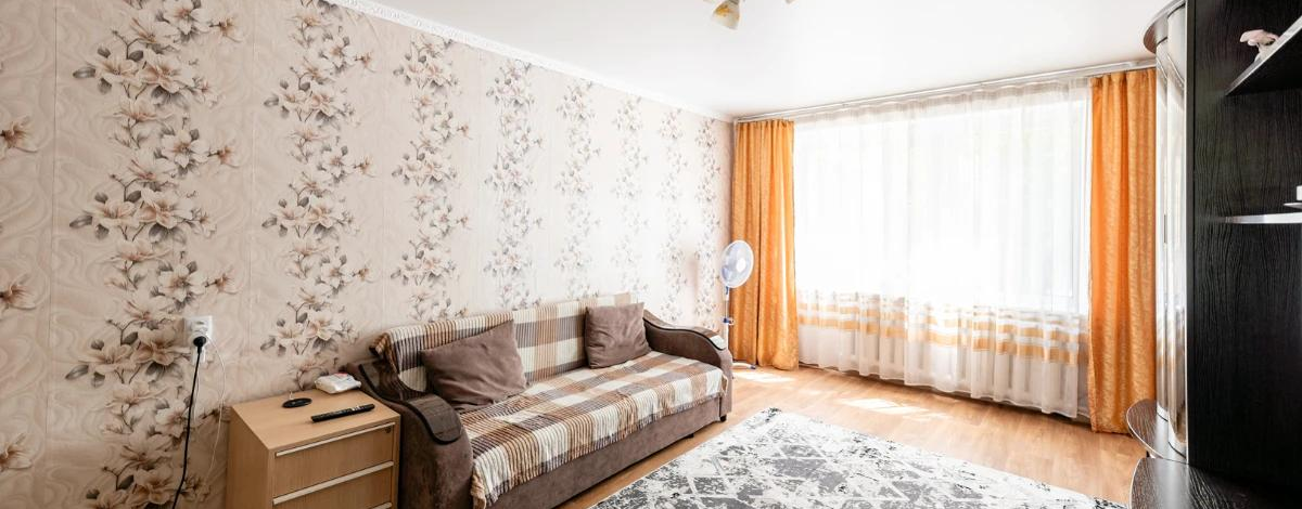 1-комнатная квартира, 31.6 м², 1/5 этаж, Конституции 26/1