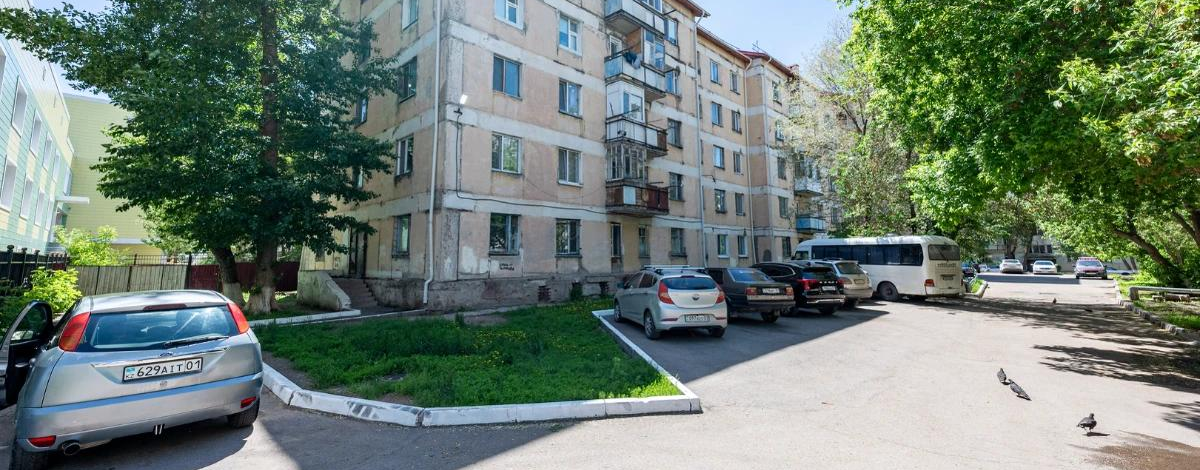 1-комнатная квартира, 31.6 м², 1/5 этаж, Конституции 26/1