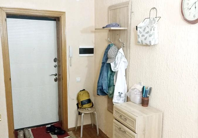 1-комнатная квартира, 42 м², 9/12 этаж, Кубрина 20/1