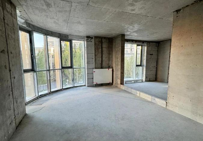 3-комнатная квартира, 130 м², 3/21 этаж, Ул. Сарайшык