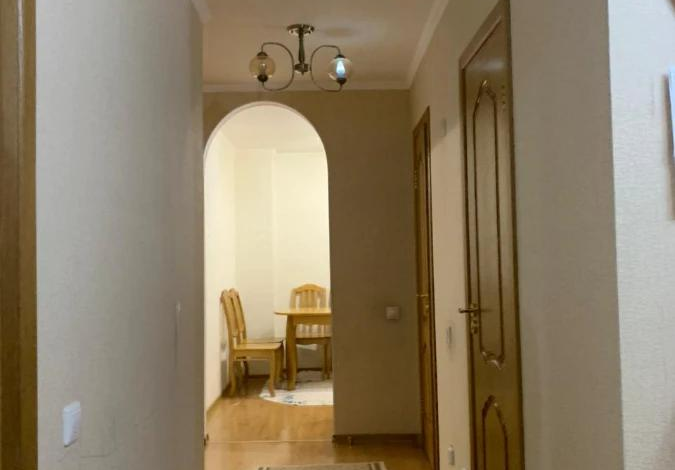 3-комнатная квартира, 72 м², 4/16 этаж, Мустафина 21/5-7