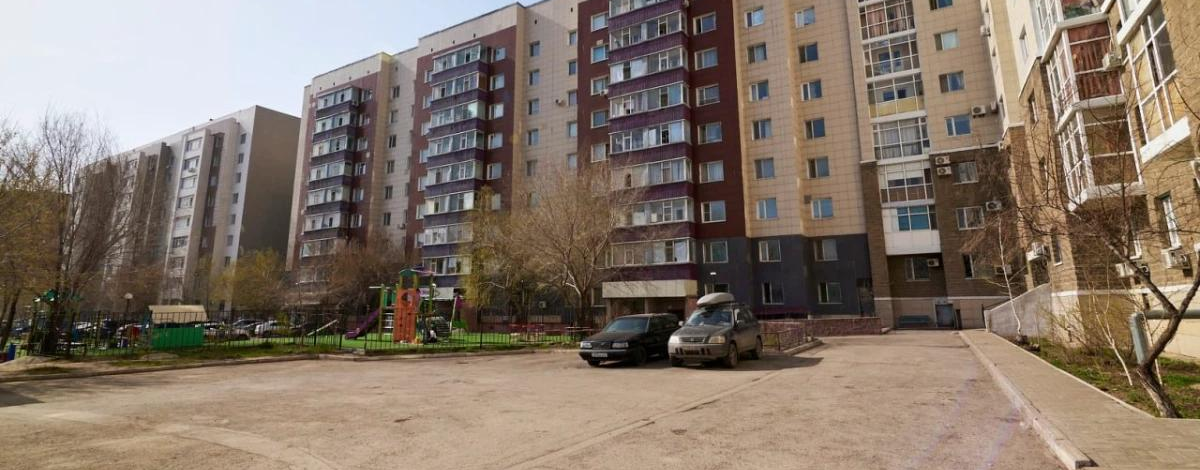 3-комнатная квартира, 62.5 м², 2/9 этаж, Бауржан Момышулы 10/2