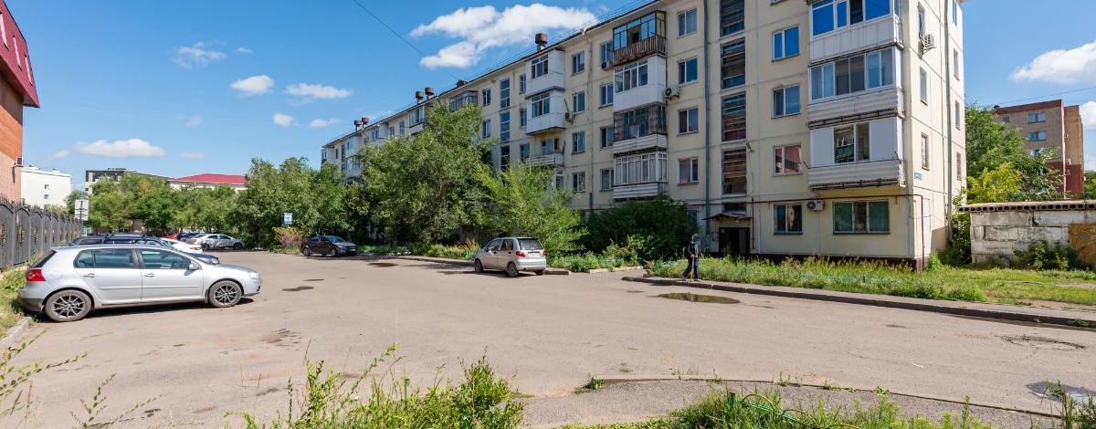 2-комнатная квартира, 45 м², 5/5 этаж, есенберлина 32