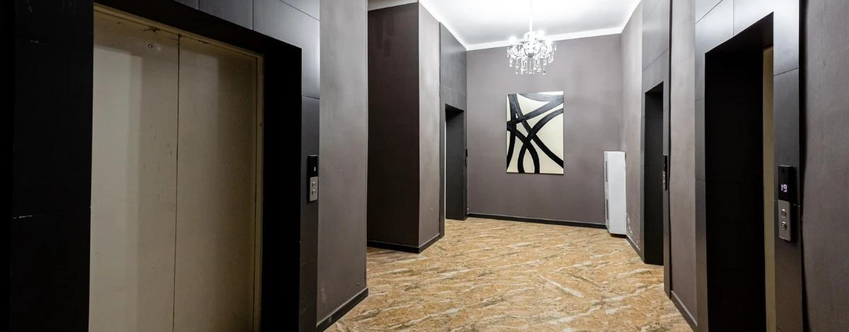 3-комнатная квартира, 85 м², 14/22 этаж, Абая 10/2