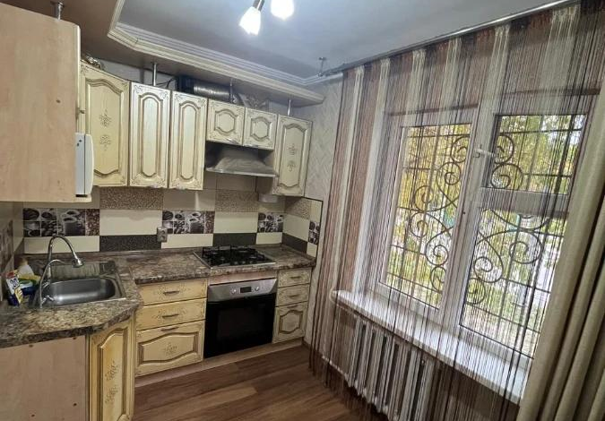 3-комнатная квартира, 56 м², 1/5 этаж, Алия Молдагулова