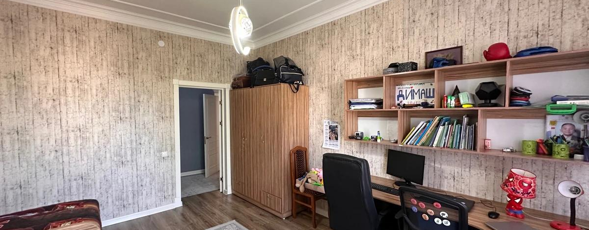 6-комнатная квартира · 220 м² · 1/2 этаж, Закрытый городок Тұлпар 203/6