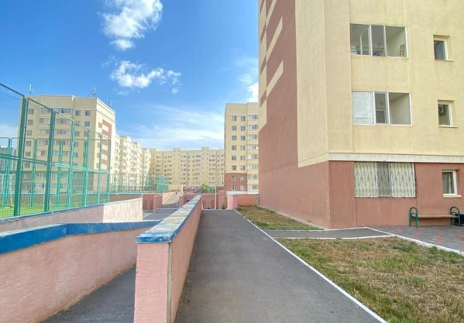 3-комнатная квартира, 76 м², 6/9 этаж, Айтматова 29а