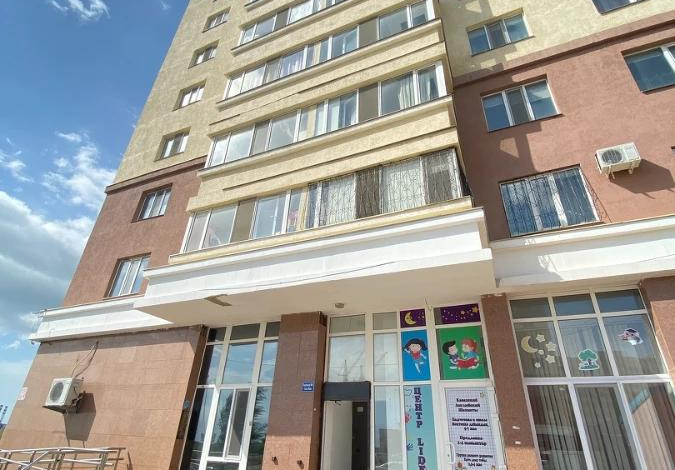 3-комнатная квартира, 76 м², 6/9 этаж, Айтматова 29а