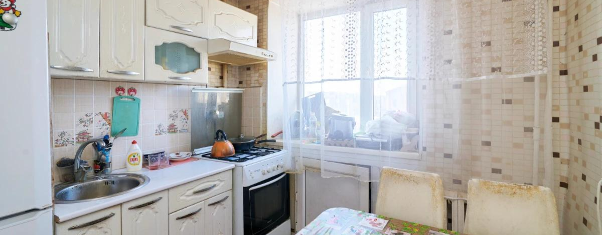 2-комнатная квартира, 43 м², 4/5 этаж, Гете 8