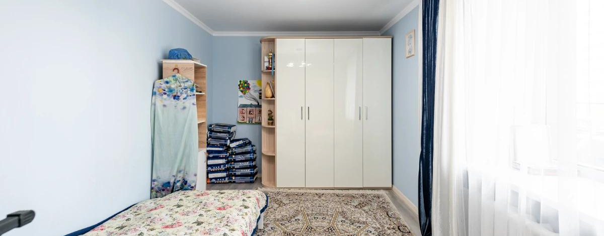 3-комнатная квартира, 107.5 м², 3/12 этаж, Сатпаева 18