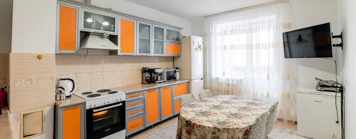 3-комнатная квартира, 100.1 м², 9/12 этаж, Кенесары 1