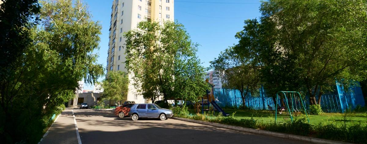 3-комнатная квартира, 68 м², 10/12 этаж, Абылайхана 14/1