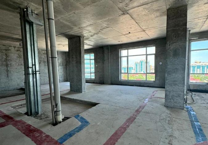 4-комнатная квартира, 225 м², 10/18 этаж, Достык