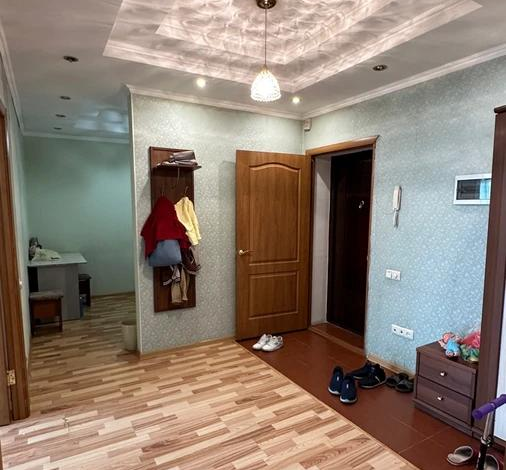 2-комнатная квартира, 66 м², 8/10 этаж, Аманжолова 32/1