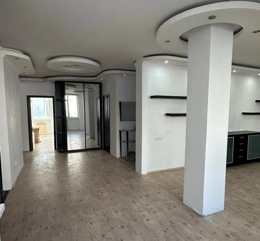 3-комнатная квартира, 108 м², 3/9 этаж, Сыганак 21/1