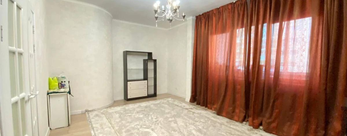 3-комнатная квартира, 97 м², 1/10 этаж, Д. Кунаева