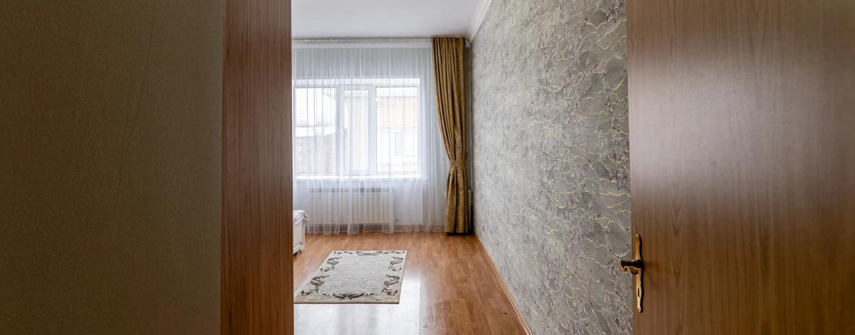 3-комнатная квартира, 128.3 м², 4/4 этаж, Талды пер. 4