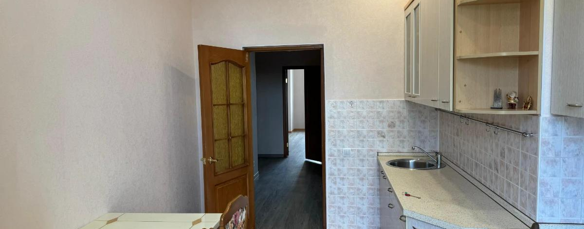 3-комнатная квартира, 93 м², 5/10 этаж, Сарайшык 34