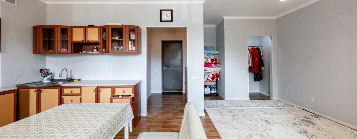 1-комнатная квартира, 42 м², 3/10 этаж, Кудайбердиулы