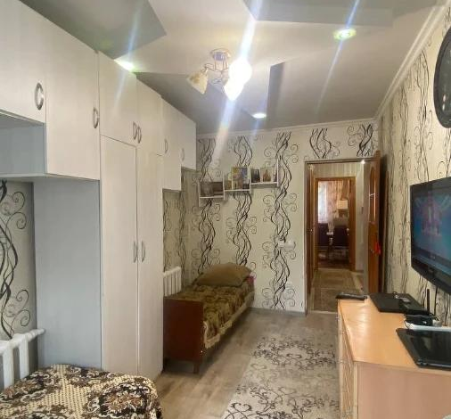 2-комнатная квартира, 46 м², 1/5 этаж, Рыскулбекова 8/1