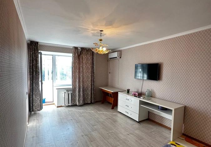 1-комнатная квартира · 32 м² · 3/5 этаж, Абилкайыр хана 75 — 101 стрелковой бригады