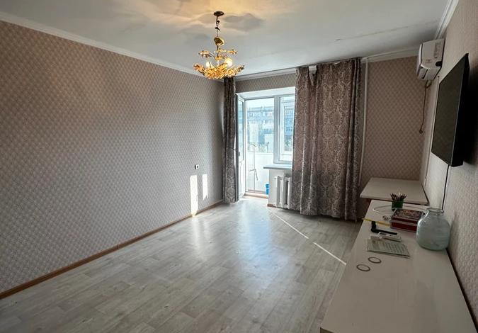 1-комнатная квартира · 32 м² · 3/5 этаж, Абилкайыр хана 75 — 101 стрелковой бригады