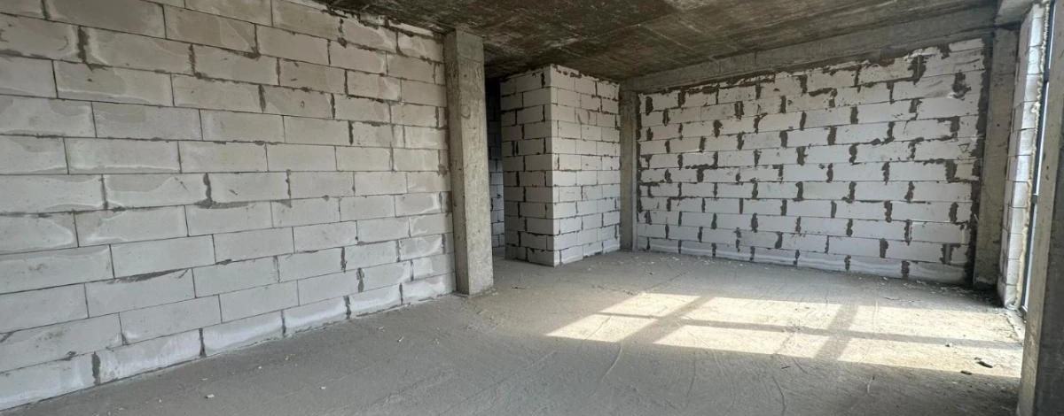 5-комнатная квартира, 217 м², 2/3 этаж, мкр Нур Алатау 1152