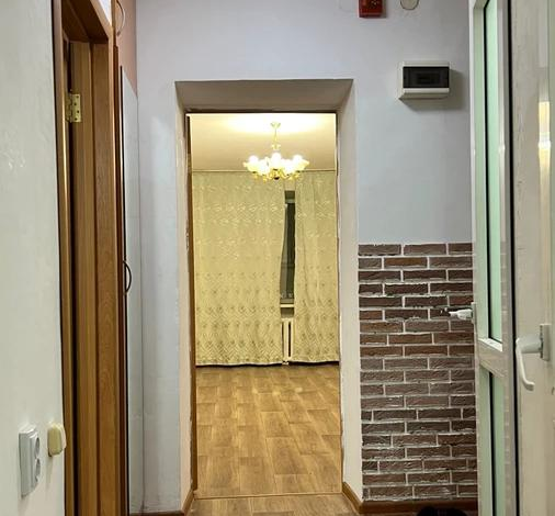 3-комнатная квартира, 61 м², 2/5 этаж, Республика 30