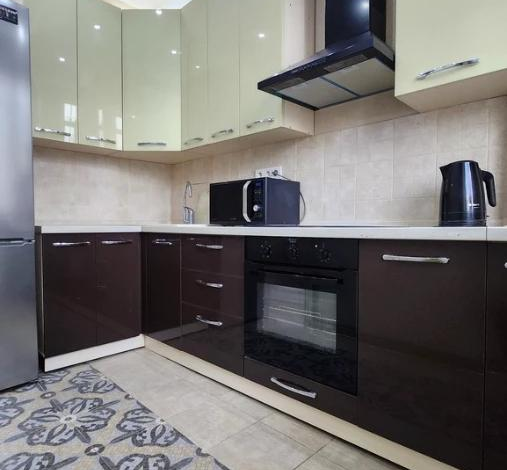 2-комнатная квартира, 54 м², Минина