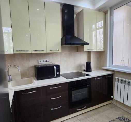2-комнатная квартира, 54 м², Минина