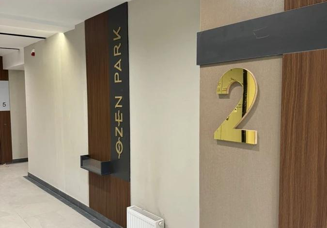 2-комнатная квартира, 57 м², 2/12 этаж, Навои 200