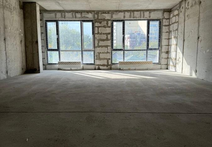 2-комнатная квартира, 57 м², 2/12 этаж, Навои 200