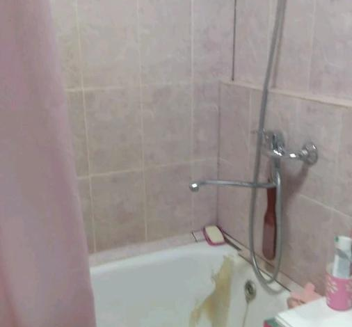 1-комнатная квартира, 33 м², 5/5 этаж, мкр Аксай-2 10