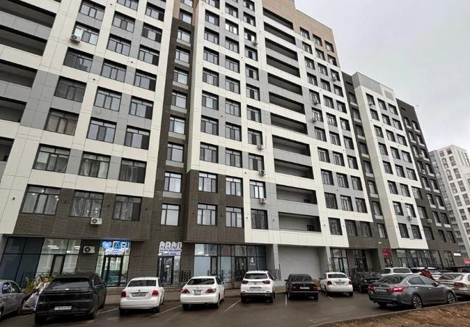 4-комнатная квартира, 93 м², 7/9 этаж, Толеби 25/1 — Улы Дала-Туран