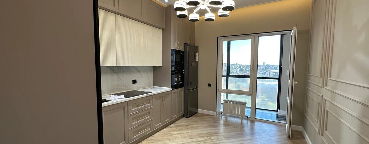 2-комнатная квартира · 76 м² · 10/12 этаж, Байтерекова 100/4