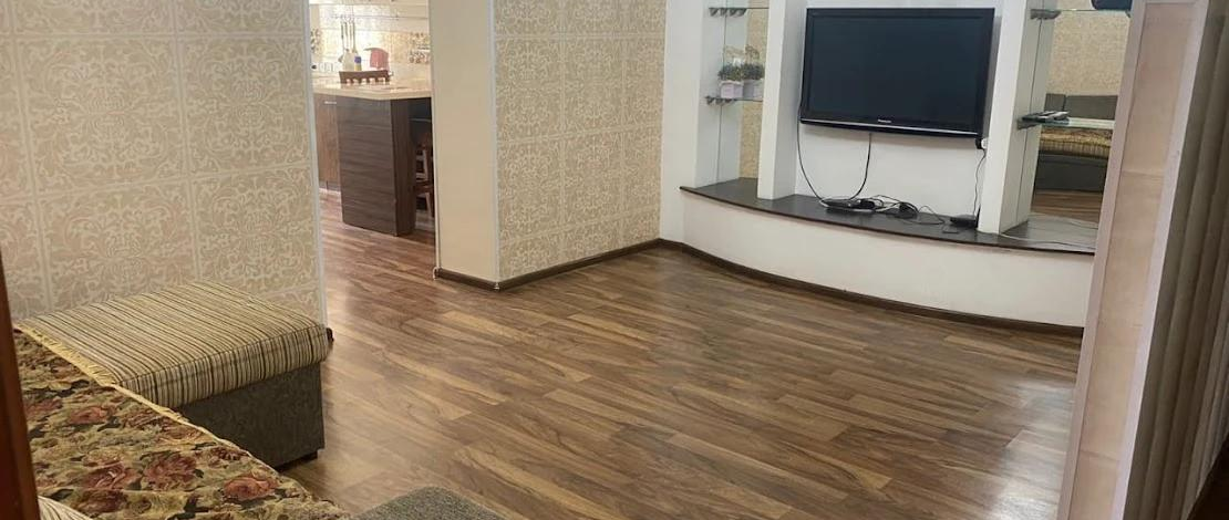 2-комнатная квартира · 81 м² · 4/10 этаж, Лободы 27/2 — Парк Вечного Огня