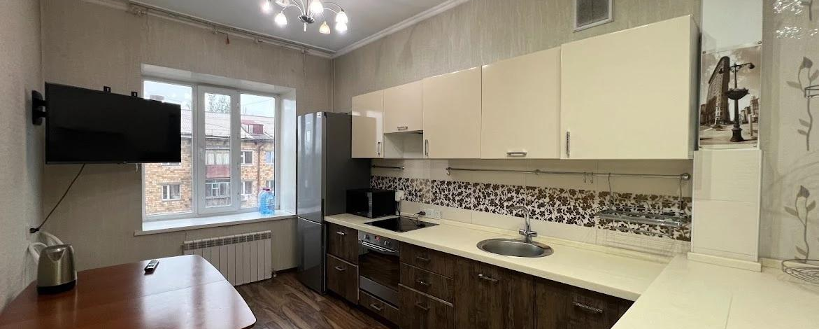 2-комнатная квартира · 81 м² · 4/10 этаж, Лободы 27/2 — Парк Вечного Огня