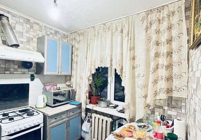 2-комнатная квартира · 45 м² · 4/4 этаж, Байзак Батыра 172