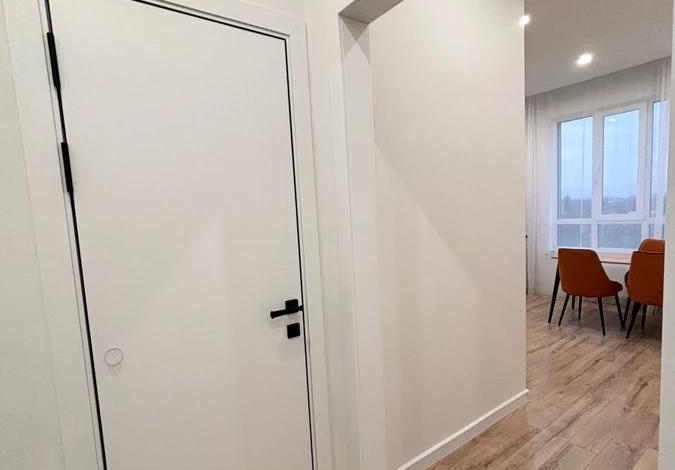 2-комнатная квартира, 63 м², 7/12 этаж, Райымбека — Емцова