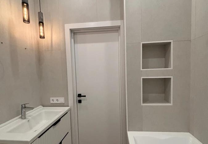 2-комнатная квартира, 63 м², 7/12 этаж, Райымбека — Емцова