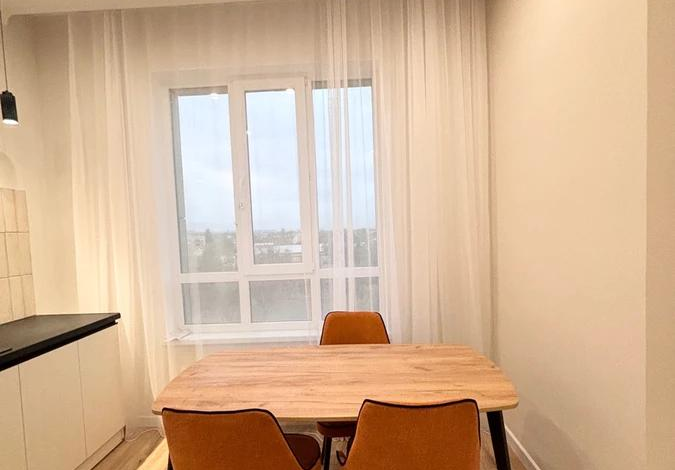 2-комнатная квартира, 63 м², 7/12 этаж, Райымбека — Емцова