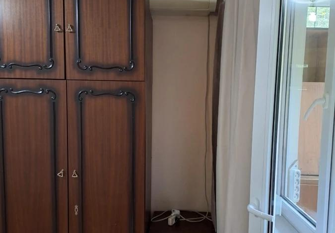 2-комнатная квартира, 43 м², 2/4 этаж, мкр №3 32