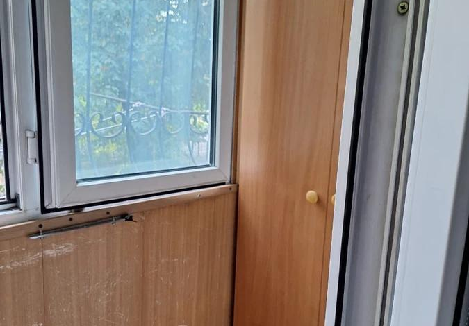 2-комнатная квартира, 43 м², 2/4 этаж, мкр №3 32