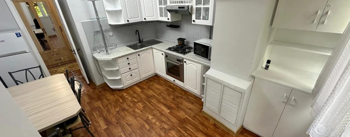 2-комнатная квартира, 52 м², 2/5 этаж, Биокомбинатская