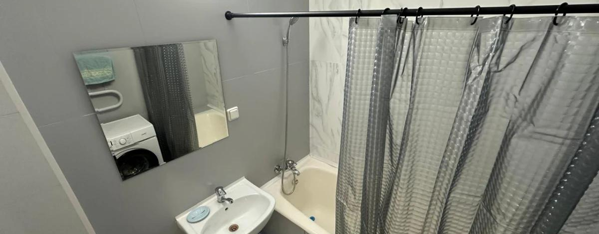 2-комнатная квартира, 52 м², 2/5 этаж, Биокомбинатская