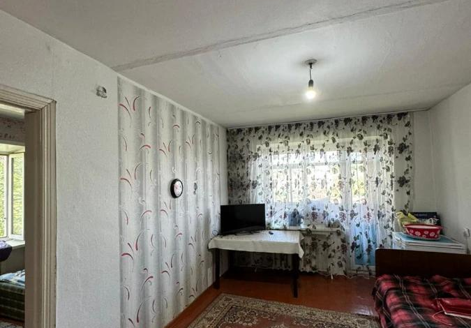 2-комнатная квартира, 40.7 м², 2/2 этаж, Чимкетская