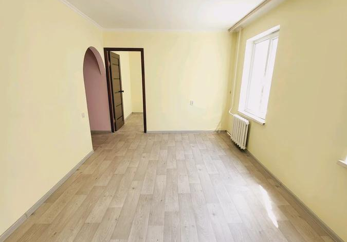 3-комнатная квартира · 57 м² · 3/5 этаж, Салтанат 19 — Лермотова