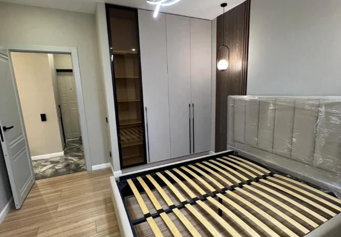 2-комнатная квартира, 40 м², 3/12 этаж, Сатпаева 90