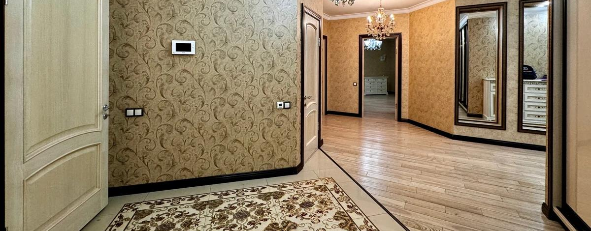 4-комнатная квартира, 160 м², 5/9 этаж, Аскарова Асанбая 21